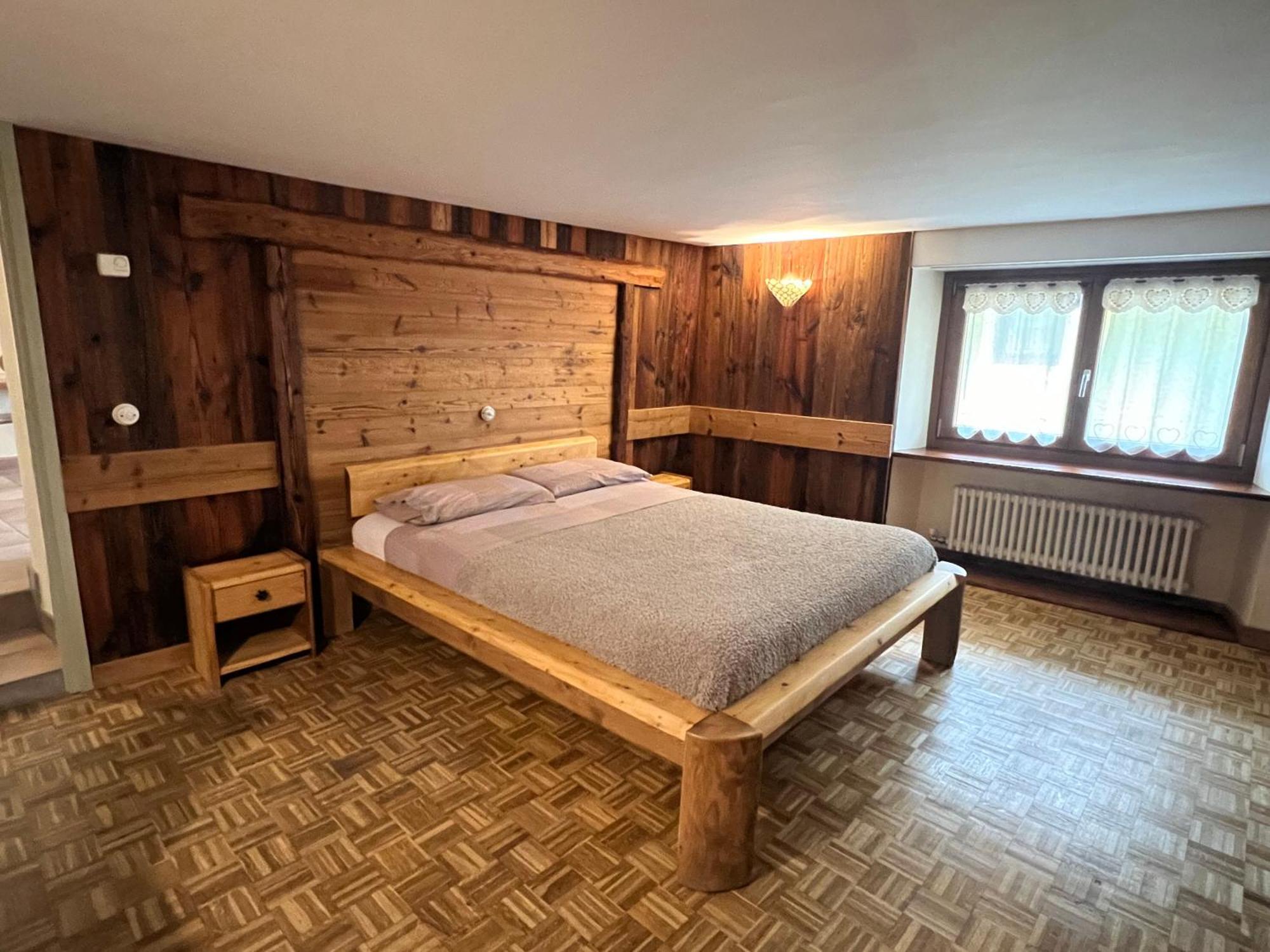 Profumo Di Legno Apartment Aosta Exterior foto